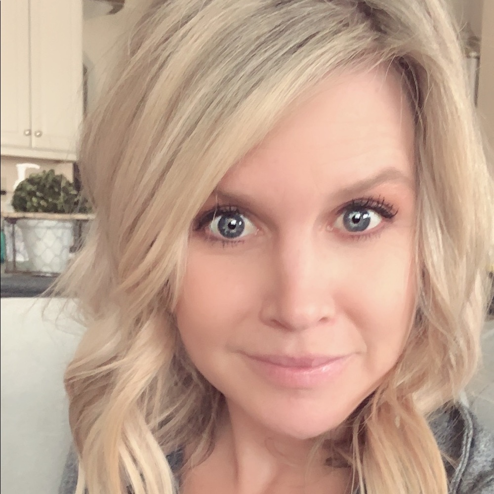 Meet your Posher, Juleann